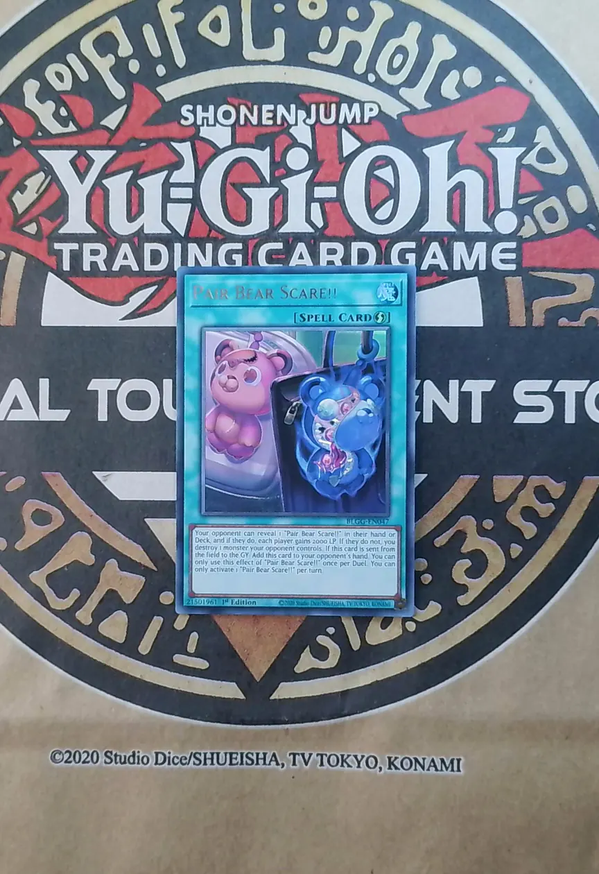 Pair Bear Scare!! BLGG-EN047 Ultra Rare front exact card scan
